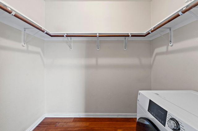 2450 Ashdale DR D-106, Austin, TX 78757