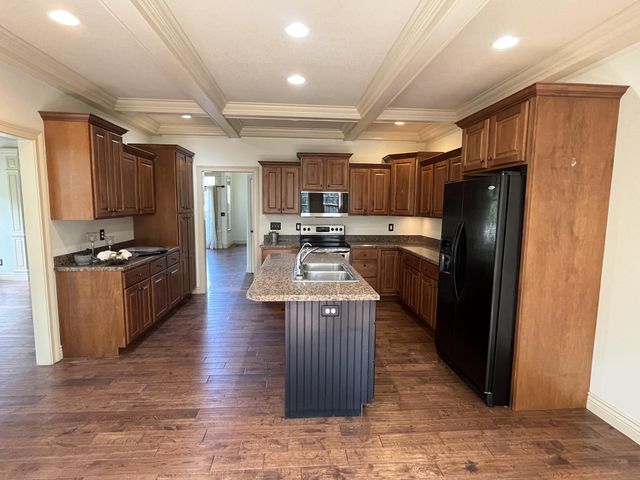 2606 STRATFORD CHASE CIR, Columbia, MO 65201