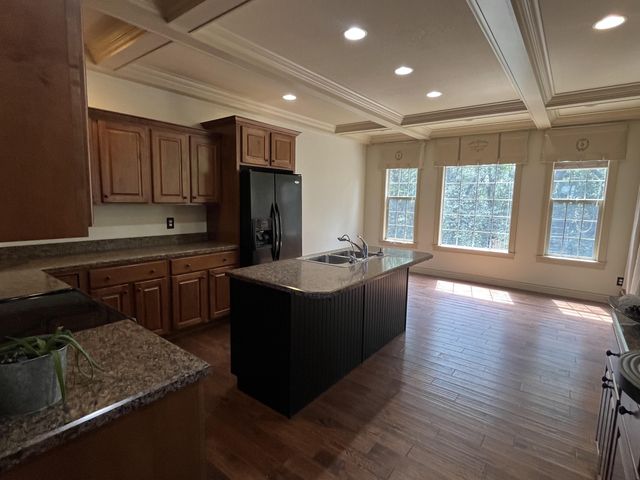 2606 STRATFORD CHASE CIR, Columbia, MO 65201