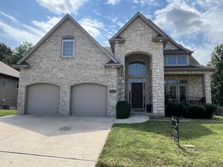 2606 STRATFORD CHASE CIR, Columbia, MO 65201