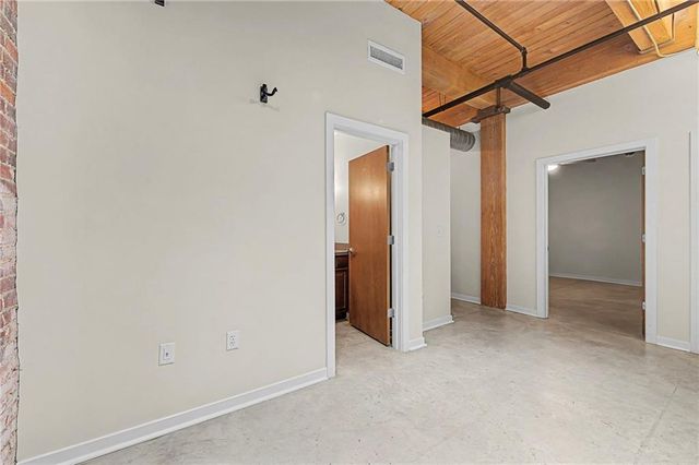 712 Broadway Boulevard 503, Kansas City, MO 64105