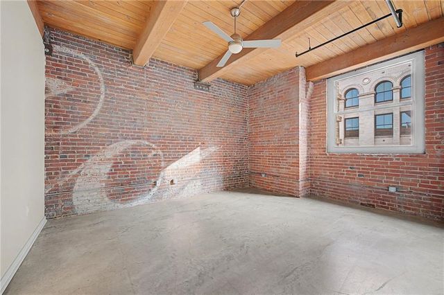 712 Broadway Boulevard 503, Kansas City, MO 64105