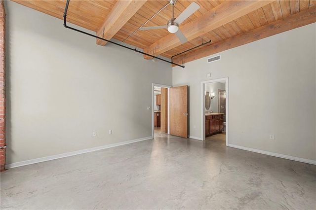 712 Broadway Boulevard 503, Kansas City, MO 64105