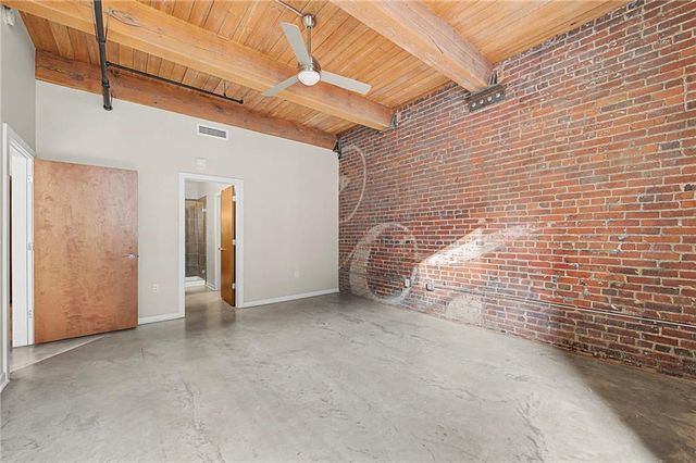 712 Broadway Boulevard 503, Kansas City, MO 64105