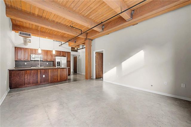 712 Broadway Boulevard 503, Kansas City, MO 64105