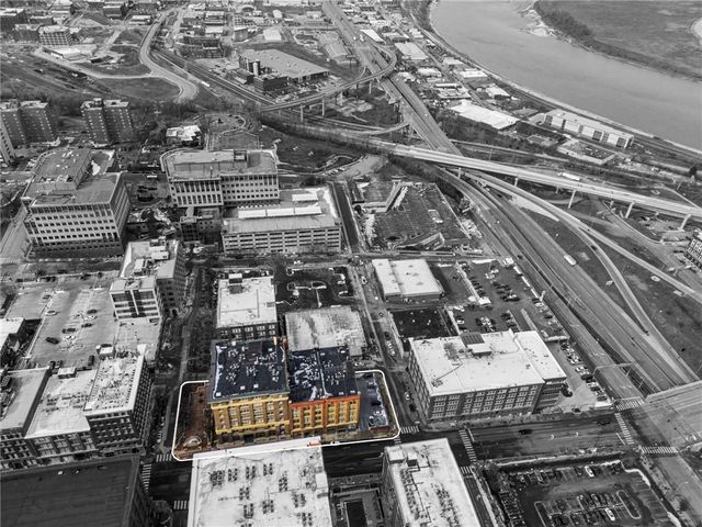 712 Broadway Boulevard 503, Kansas City, MO 64105