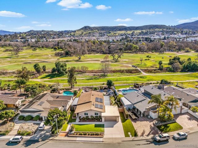 9139 Inverness Rd, Santee, CA 92071