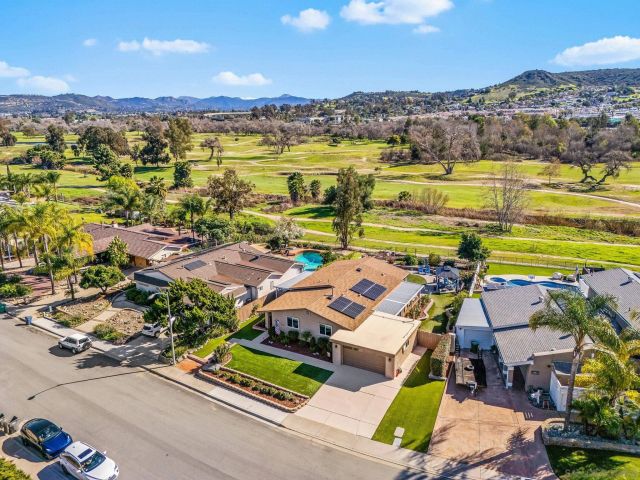 9139 Inverness Rd, Santee, CA 92071