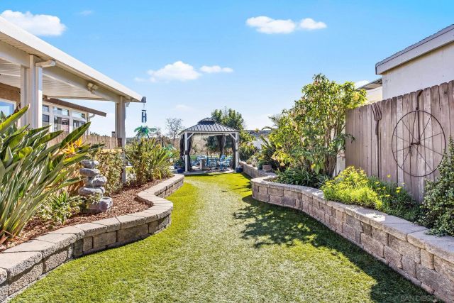 9139 Inverness Rd, Santee, CA 92071