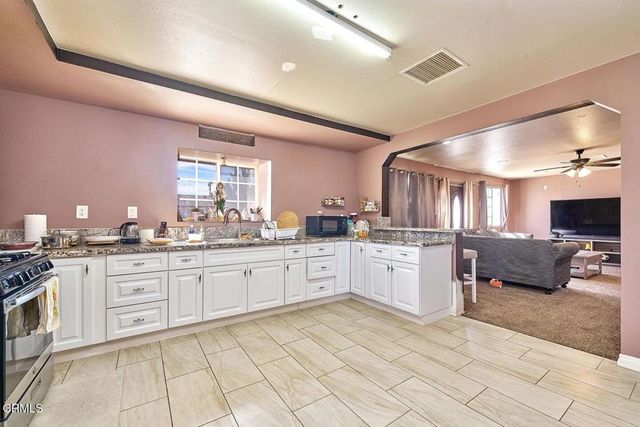 34804 Sunswept Drive, Lucerne Valley, CA 92356