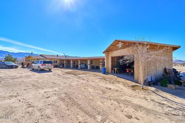 34804 Sunswept Drive, Lucerne Valley, CA 92356