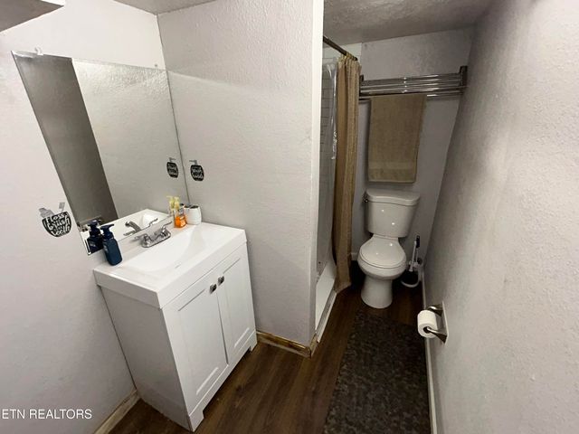 1874 Beech St, Knoxville, TN 37920