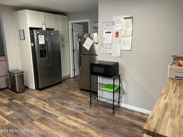 1874 Beech St, Knoxville, TN 37920