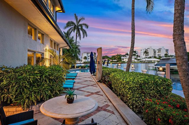 964 Eve Street, Delray Beach, FL 33483