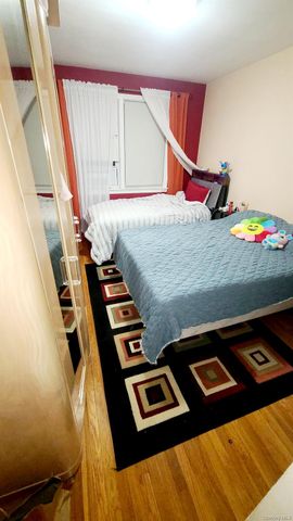 105-26 63rd Road 2, Forest Hills, NY 11375