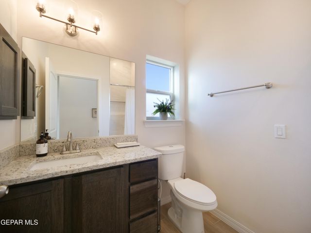 3856 Object Pl, El Paso, TX 79938