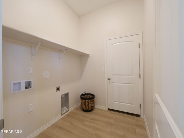 3856 Object Pl, El Paso, TX 79938