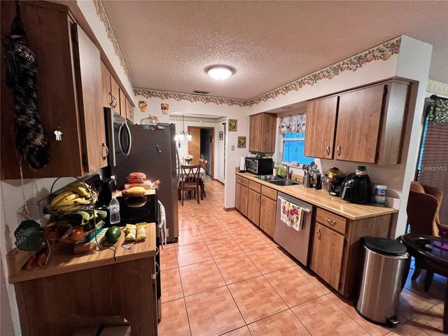 788 TRUMBULL STREET, Deltona, FL 32725