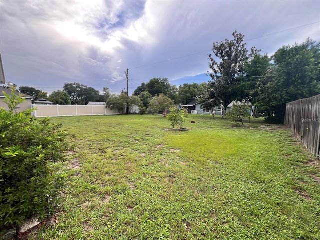 788 TRUMBULL STREET, Deltona, FL 32725