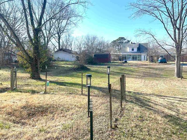 723 N 9th Street, Murphysboro, IL 62966