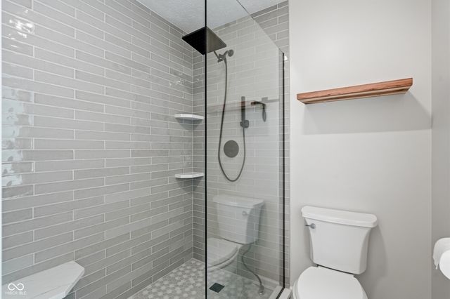 6548 Mallard Landing, Fishers, IN 46038