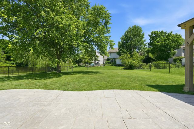 6548 Mallard Landing, Fishers, IN 46038
