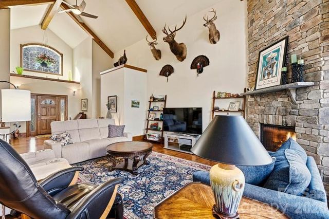 6124 Plantation Pointe Drive, Granite Falls, NC 28630