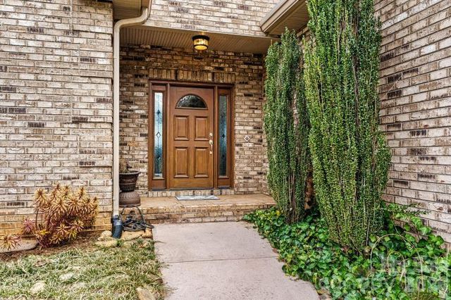 6124 Plantation Pointe Drive, Granite Falls, NC 28630