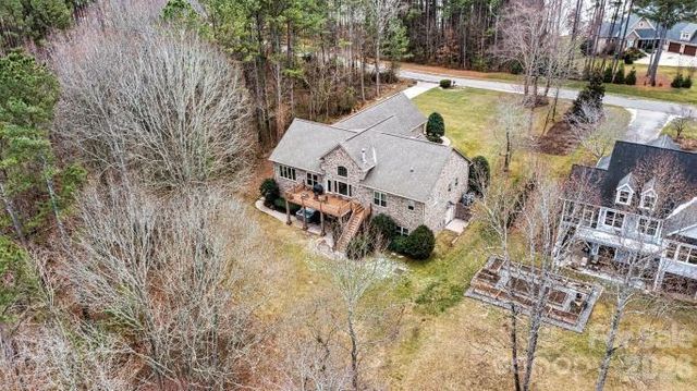 6124 Plantation Pointe Drive, Granite Falls, NC 28630