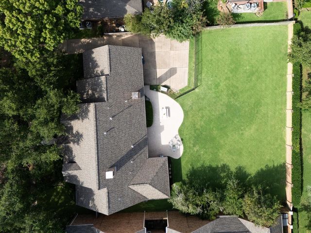 1422 Oyster Point Drive, Sugar Land, TX 77478
