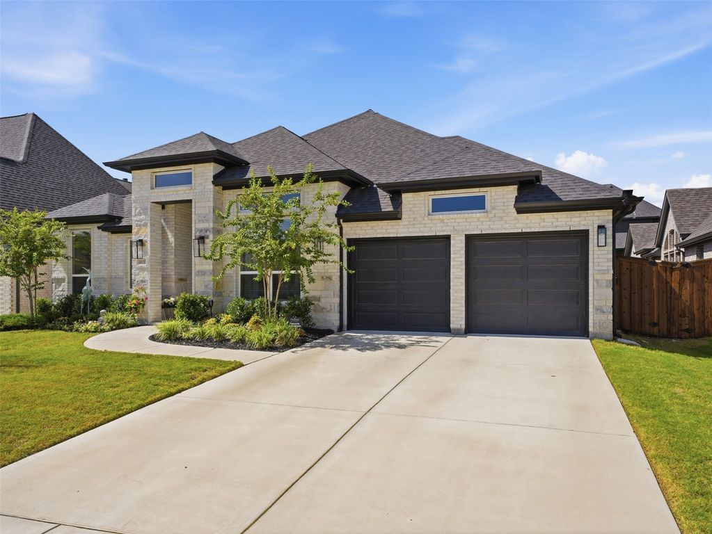 4610 Timberdrift Street, Midlothian, TX 76065
