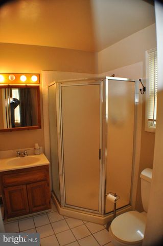 109 ELTON AVE, Hamilton, NJ 08620