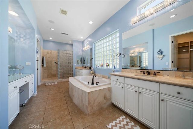 138 Royal Saint Georges Way, Rancho Mirage, CA 92270