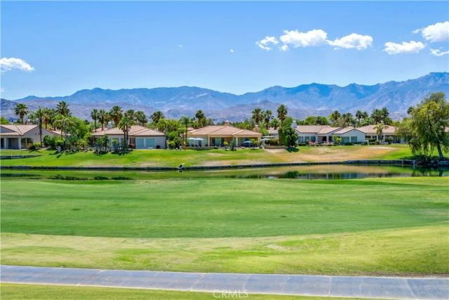 138 Royal Saint Georges Way, Rancho Mirage, CA 92270