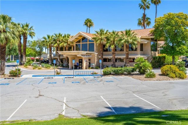 138 Royal Saint Georges Way, Rancho Mirage, CA 92270