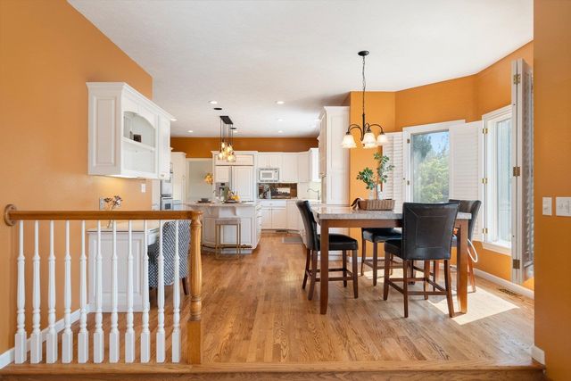 714 E Edenderry Ct, Spokane, WA 99223