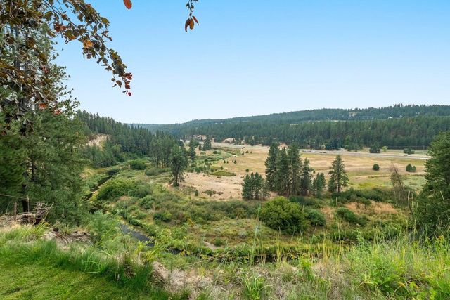 714 E Edenderry Ct, Spokane, WA 99223