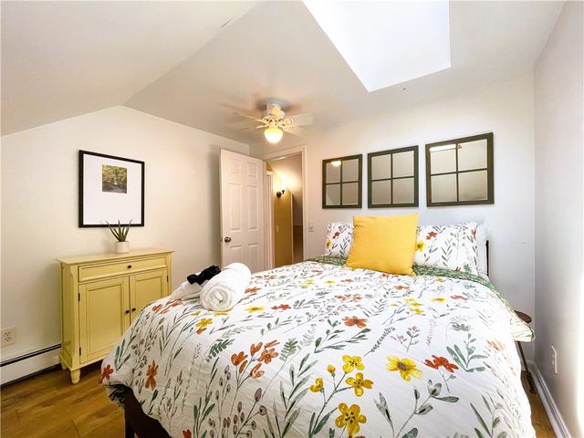 6 Pope Street, Newport, RI 02840