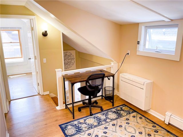 6 Pope Street, Newport, RI 02840