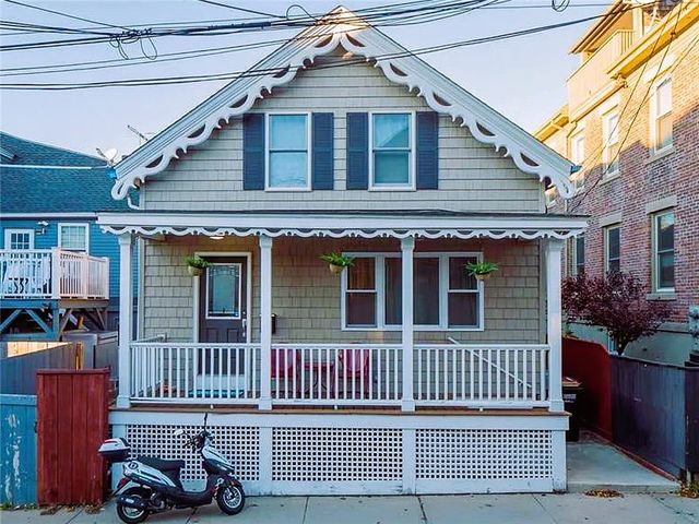 6 Pope Street, Newport, RI 02840