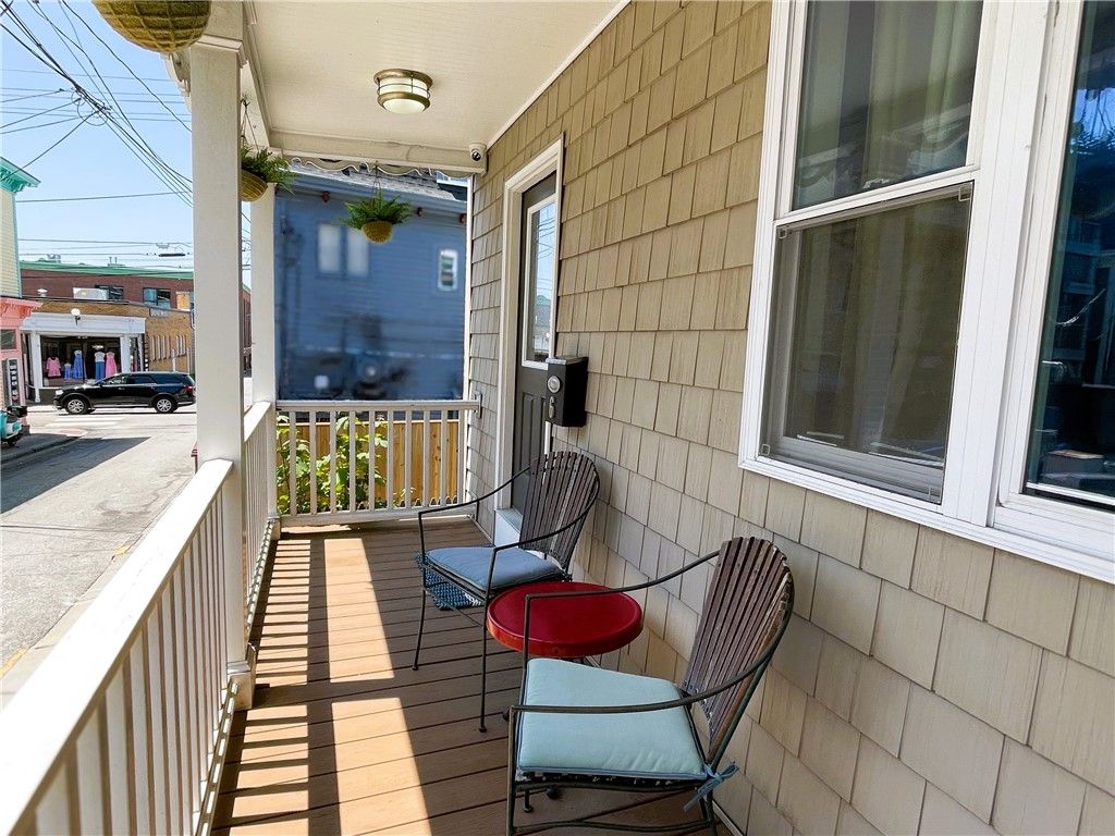 6 Pope Street, Newport, RI 02840