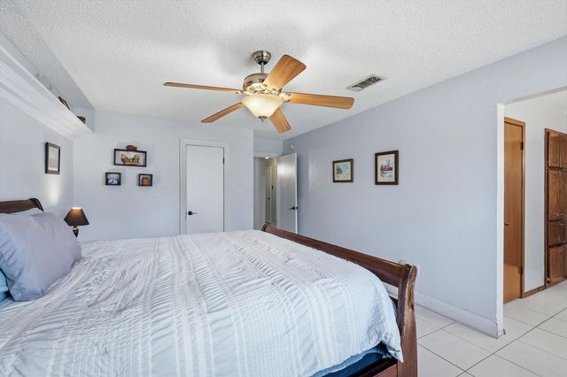 7605 N Richland Boulevard, North Richland Hills, TX 76180