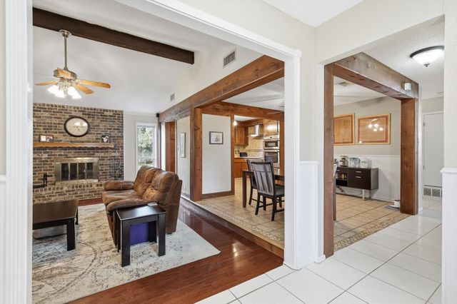 7605 N Richland Boulevard, North Richland Hills, TX 76180