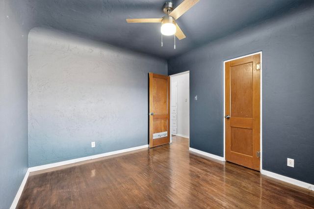 2723 Adams Street NE, Albuquerque, NM 87110