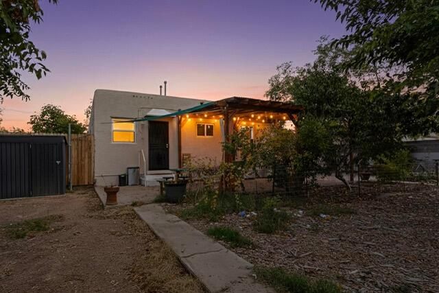 2723 Adams Street NE, Albuquerque, NM 87110