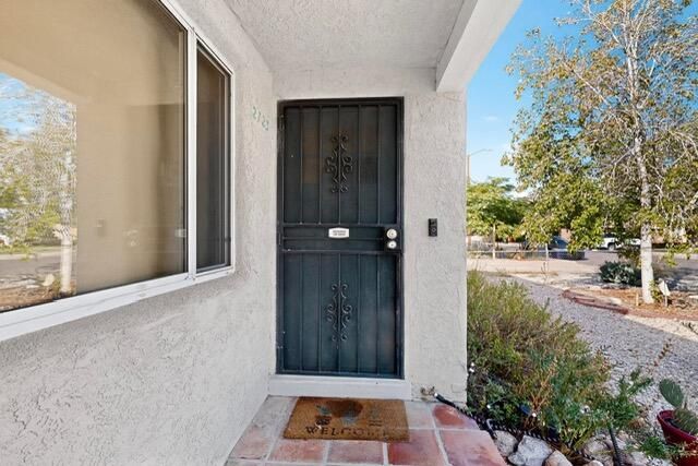 2723 Adams Street NE, Albuquerque, NM 87110