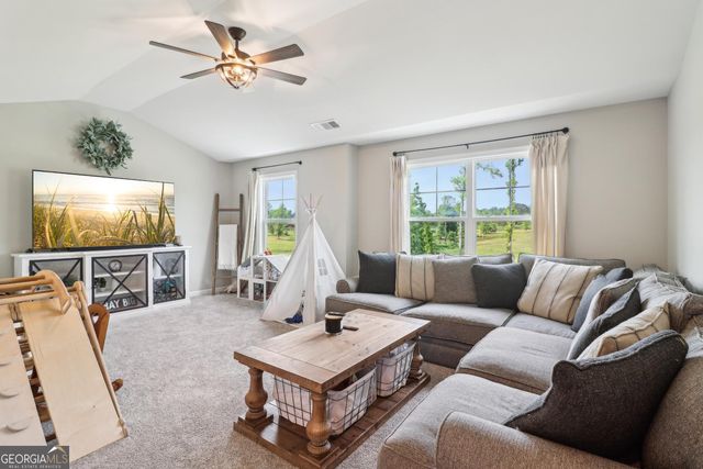 2172 Smokey Road, Newnan, GA 30263
