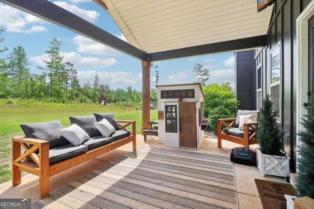 2172 Smokey Road, Newnan, GA 30263
