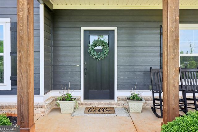 2172 Smokey Road, Newnan, GA 30263