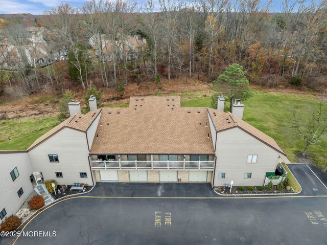 55 Cotswold Circle, Ocean Twp, NJ 07712